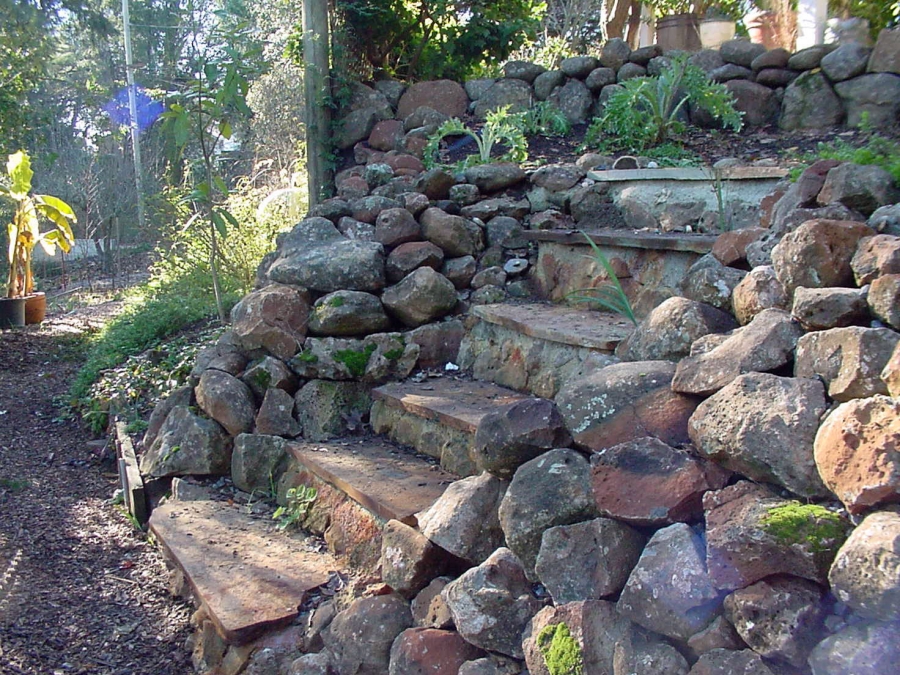 10 Stairway Rock wall steps flagstone